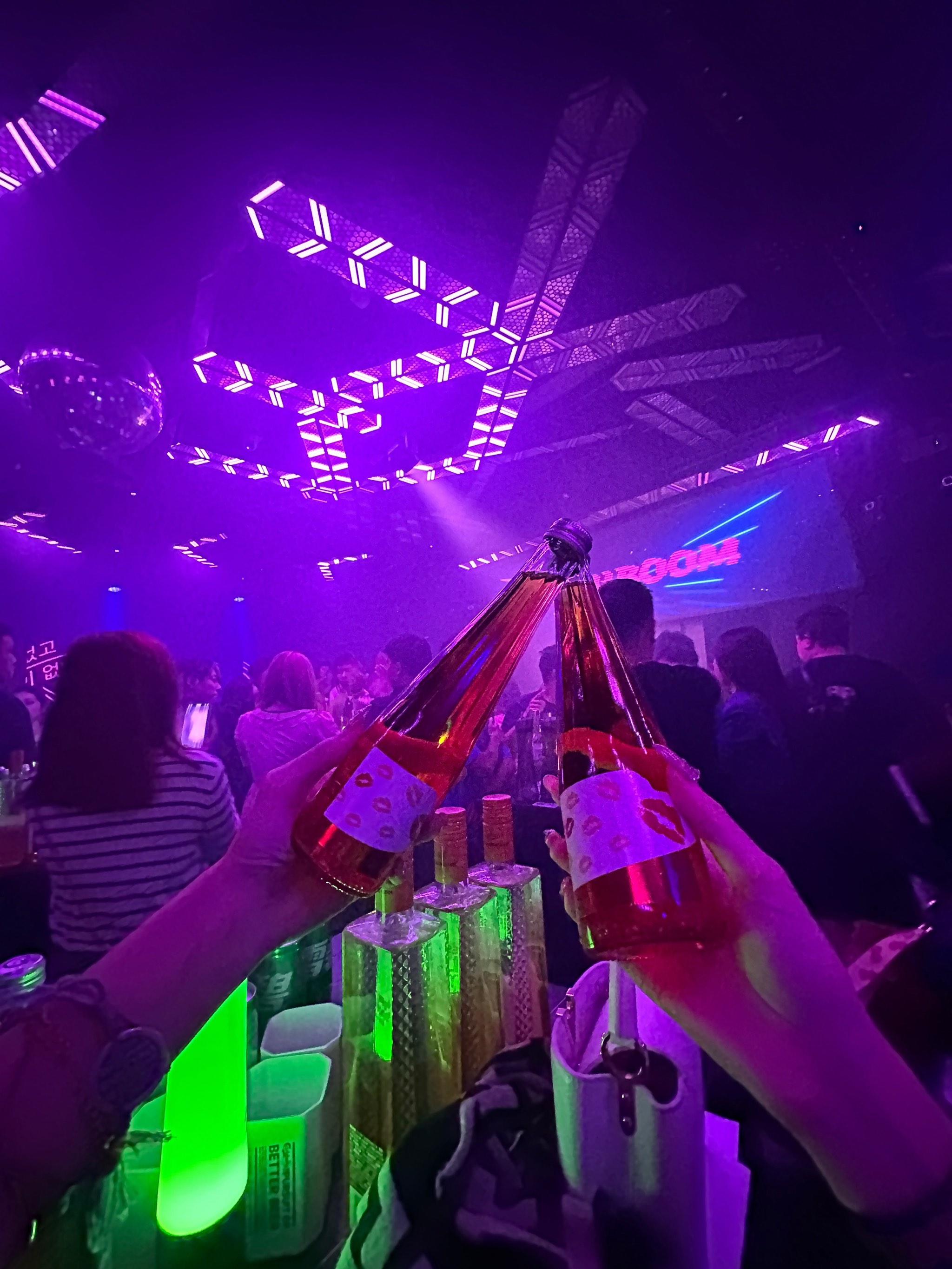 萍乡商务ktv，时尚酒吧环境，优惠价格-安源区ktv预定